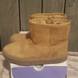 Cat & Jack boots, Size 11, Tan